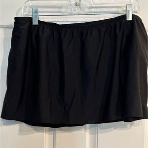 NWOT Women’s Swim Skirt Black Plus Size 1X